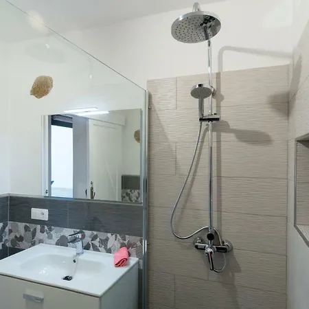 Casa Valeria * ティナホ