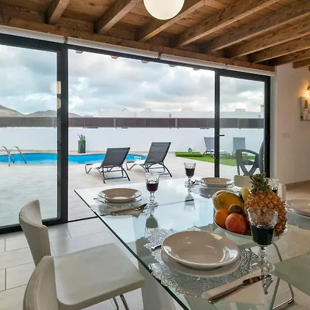 Feriehus Casa Valeria Tinajo