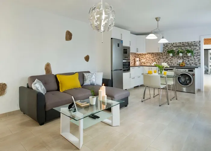 בית נופש Casa Valeria טינאחו