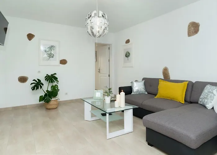 בית נופש Casa Valeria טינאחו